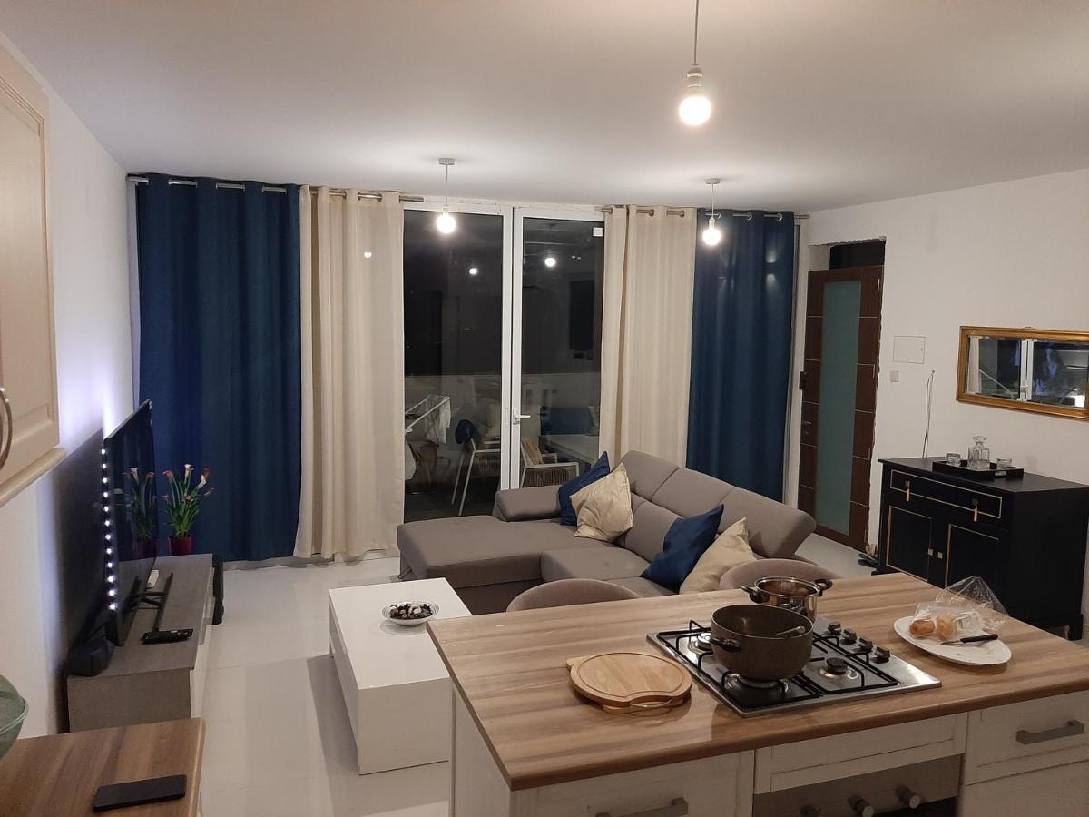 דירות לוקה Town Pent House מראה חיצוני תמונה