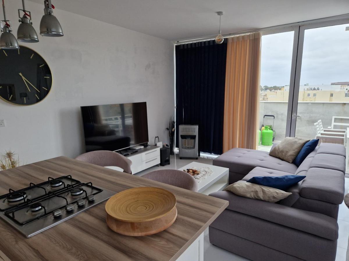 דירות לוקה Town Pent House מראה חיצוני תמונה