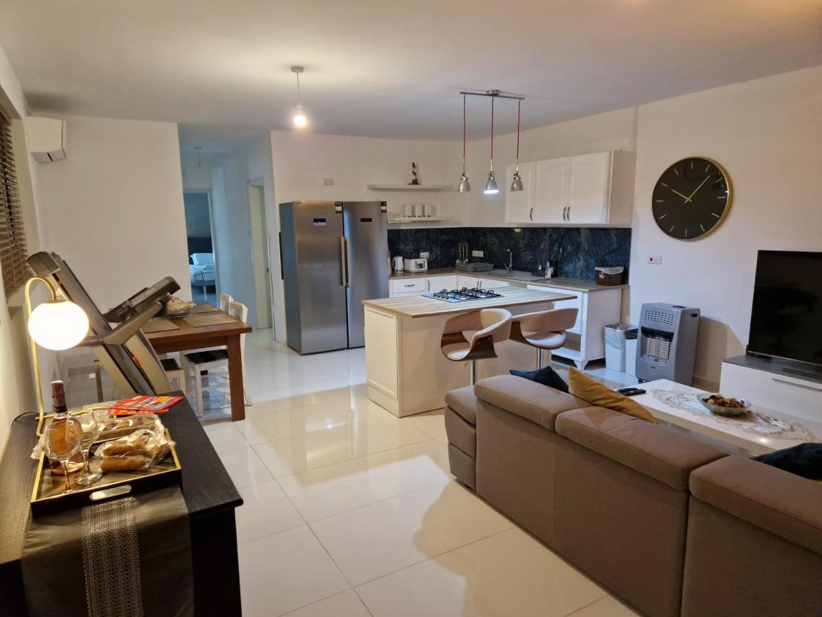 דירות לוקה Town Pent House מראה חיצוני תמונה